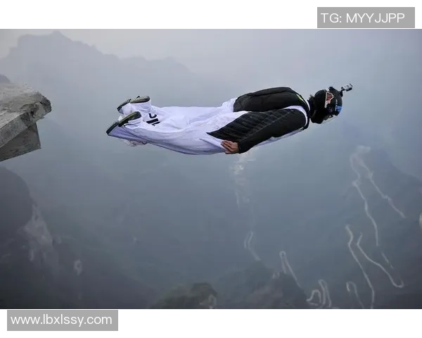 北京极限运动队领跑最新极限运动TOP10展现运动激情与挑战极限